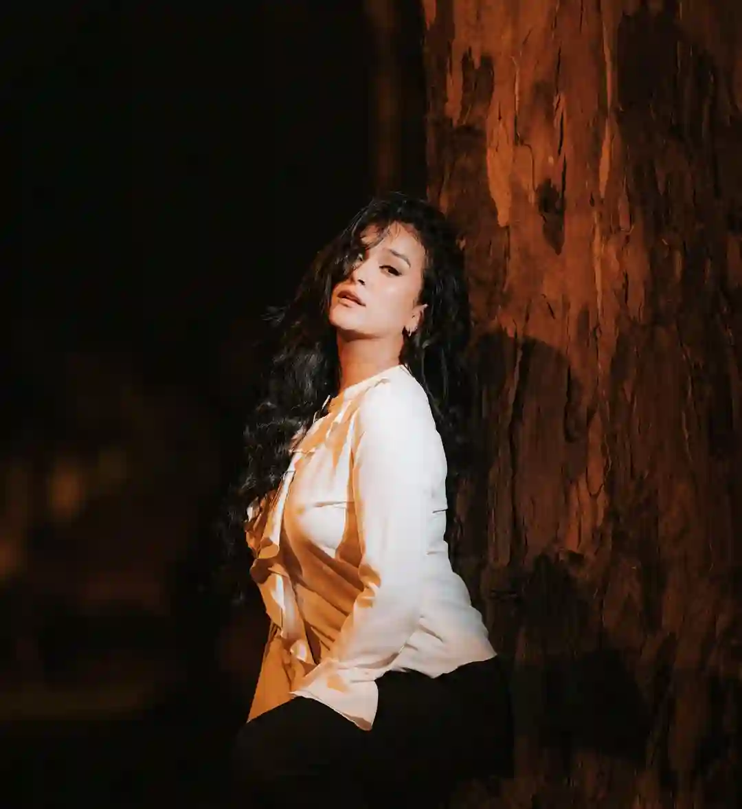 Foto de Daniela Darcourt, cantante de salsa peruana, nominada al Latin Grammy y al Premio CapeMúsica 2026