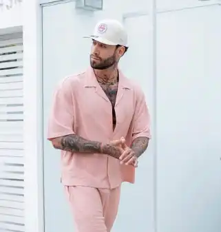 Jota Benz, competidor de Esto es Guerra y cantante urbano