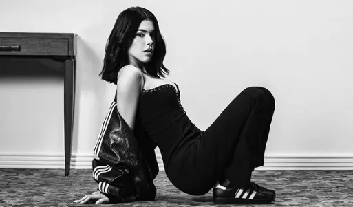 Fotografía de Kenia Os, cantante y youtuber mexicana