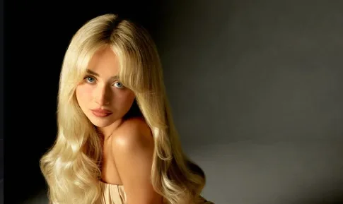 Foto de Sabrina Carpenter, cantante y actriz estadounidense
